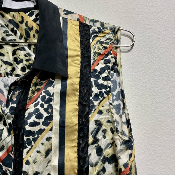 Anne Fontaine Size L Animal Print Sleeveless Blouse, Lace Stripped Motif - Picture 7 of 9